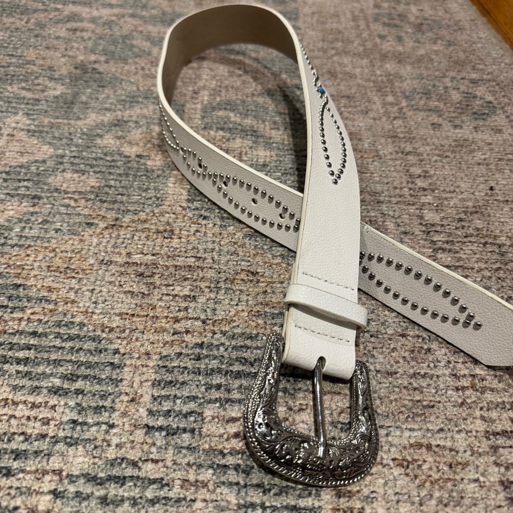 Bohemian / Western Studded White Leather Belt
